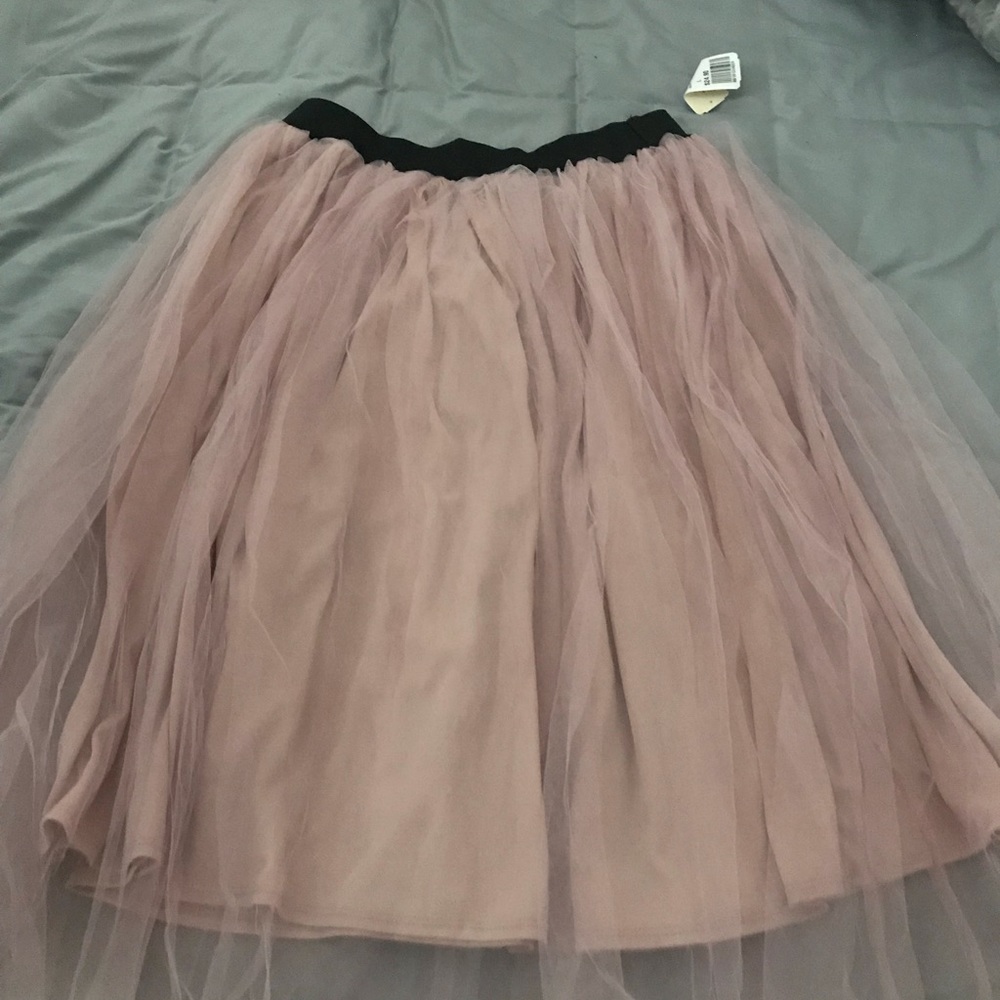 NWT Mauve tulle skirt